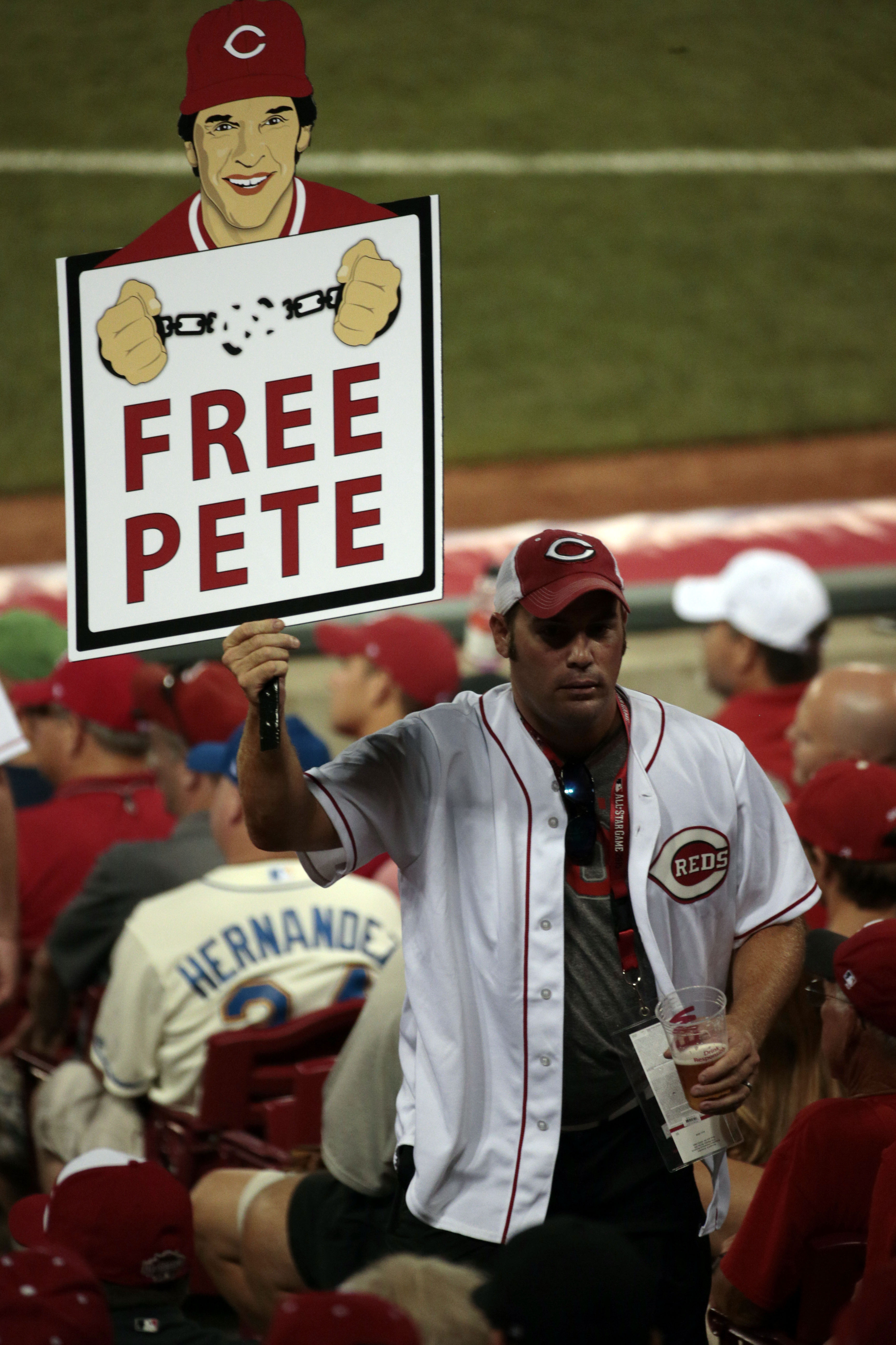 Baseball rejects Pete Rose's bid for reinstatement
