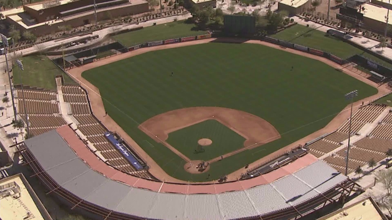 Guide to spring training stadiums: Dodgers' and White Sox