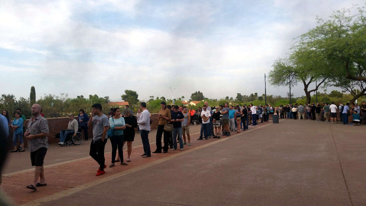 Arizona Democrats say long poll lines suppressed vote