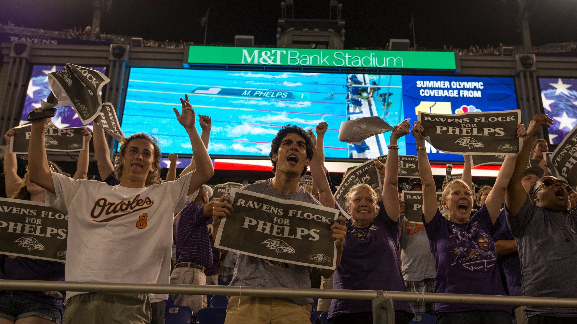 Panthers stop game to watch Michael Phelps win gold - ABC11 Raleigh-Durham