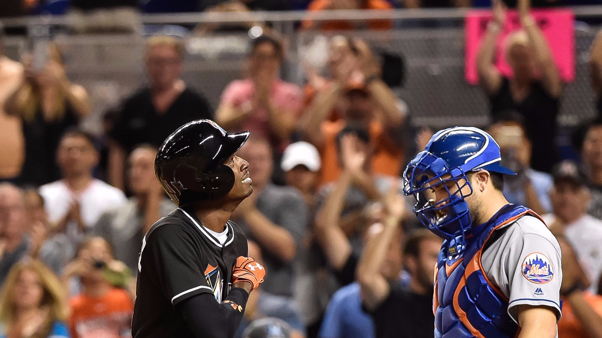 Marlins' Dee Gordon pays tribute to José Fernández with emotional home run