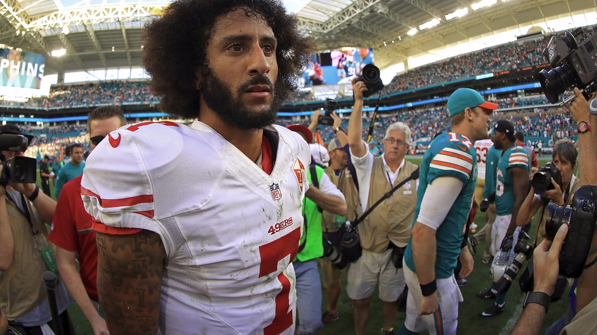 Colin Kaepernick's Fidel Castro comments cause 'bad blood' for