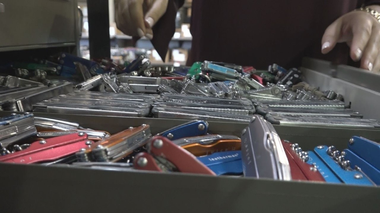 Before you board, 5 things you can't carry on the plane