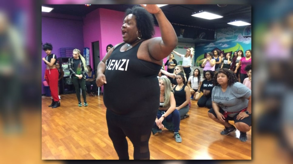 Gender-fluid, plus-size AZ choreographer breaking barriers in the dance industry - KPNX 12 News TV