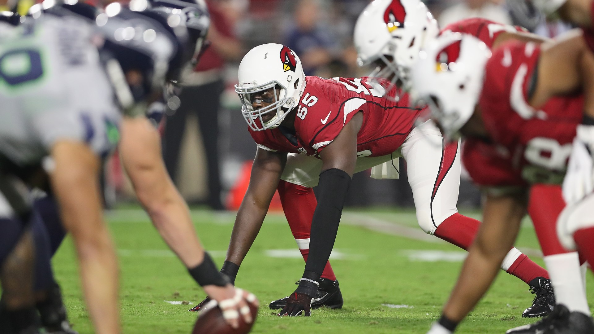 Download NFL Arizona Cardinals Chandler Jones Player Number 55 Wallpaper