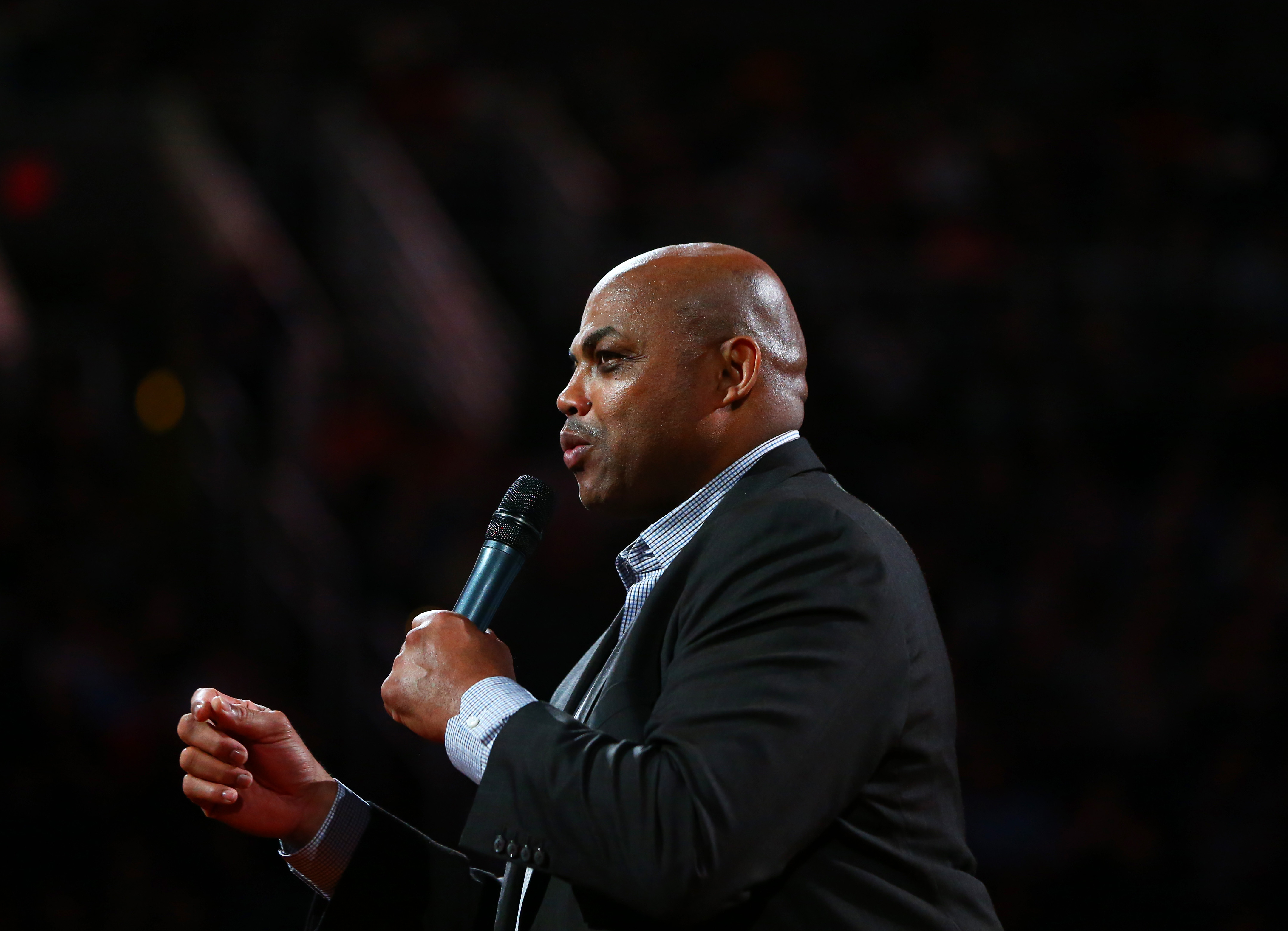 Charles Barkley says if he were dying, he'd kill Skip Bayless on TV ...